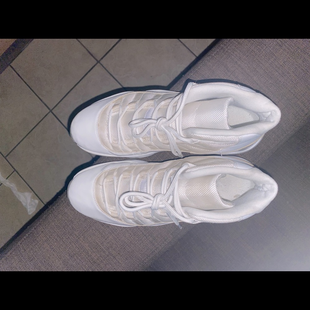 Jordan 11